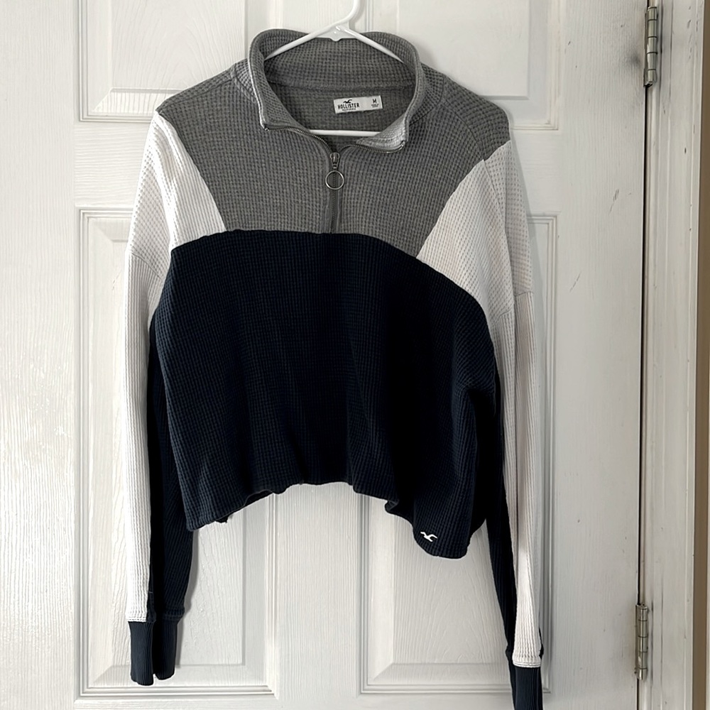 Hollister blue and gray quarter zip cropped sweatshirt